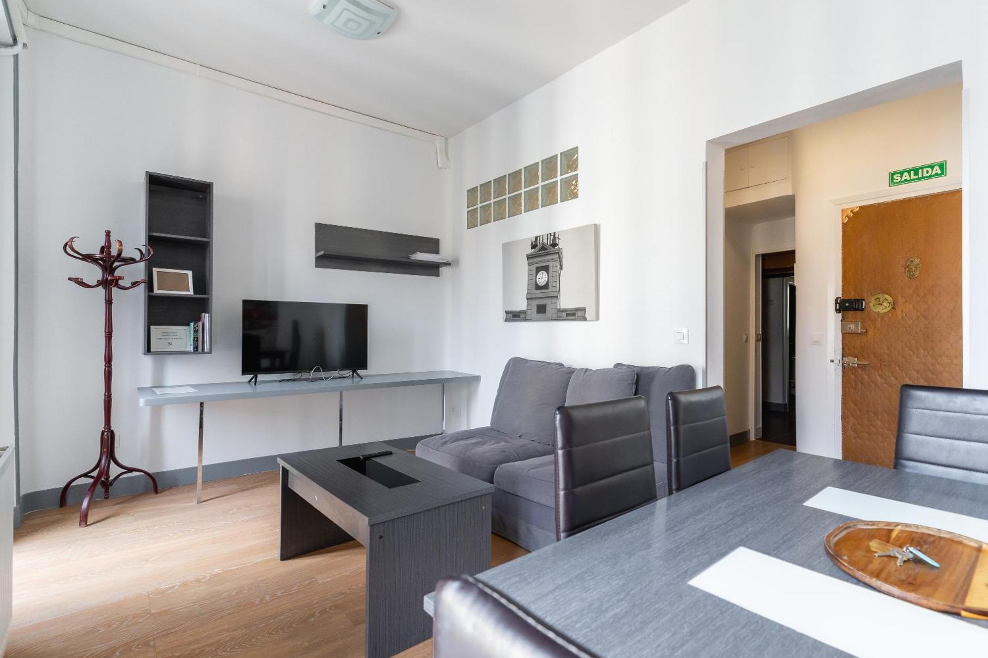 2 Bedrooms 1,5Bathrooms Furnished - Sol - Bright & Functional - Mintystay Madrid Exterior photo