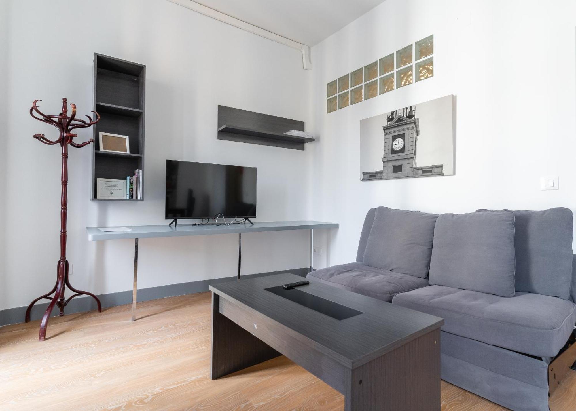 2 Bedrooms 1,5Bathrooms Furnished - Sol - Bright & Functional - Mintystay Madrid Exterior photo